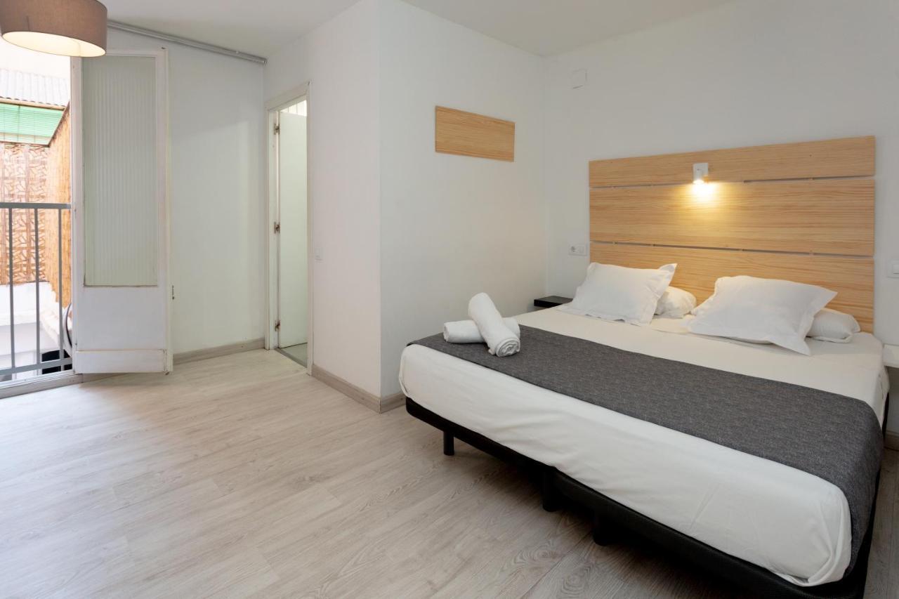 Easy Sants By Bossh! (Adults Only) Hostel Barcelona Kültér fotó