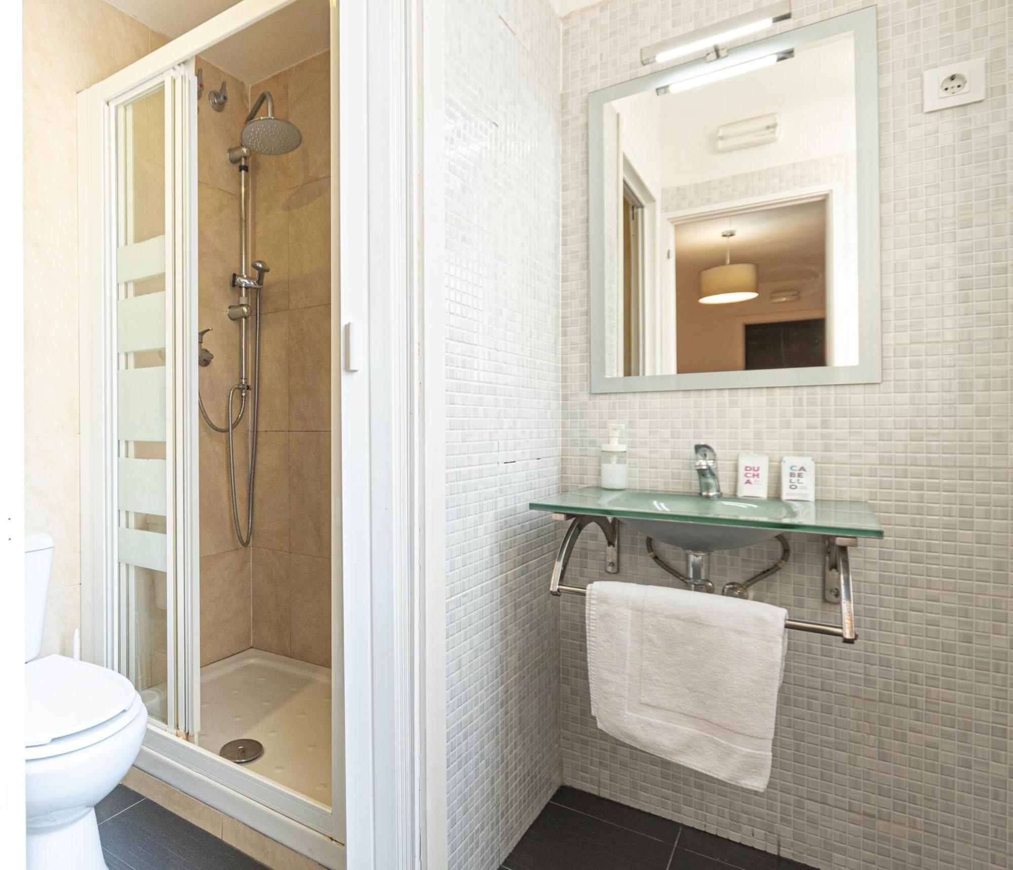 Easy Sants By Bossh! (Adults Only) Hostel Barcelona Szoba fotó
